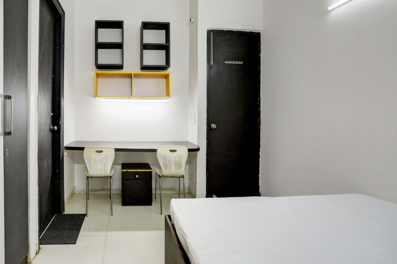 Aashiyana Homes New Delhi Extérieur photo