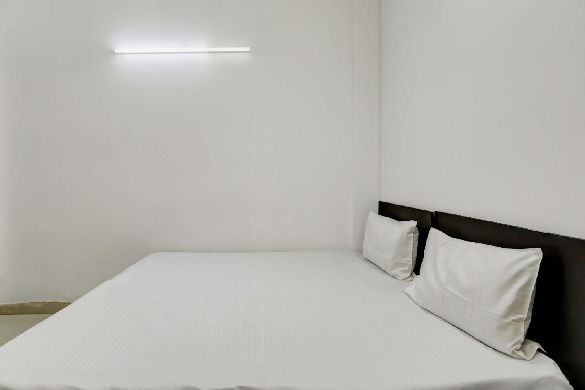 Aashiyana Homes New Delhi Extérieur photo